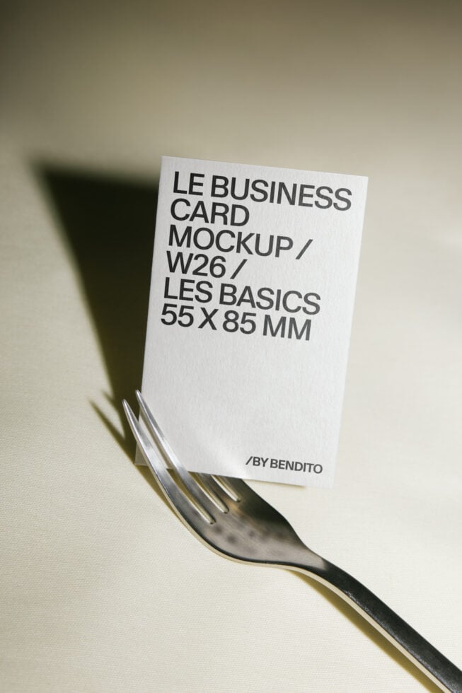 Le Business Card LB26W2601 Mockup