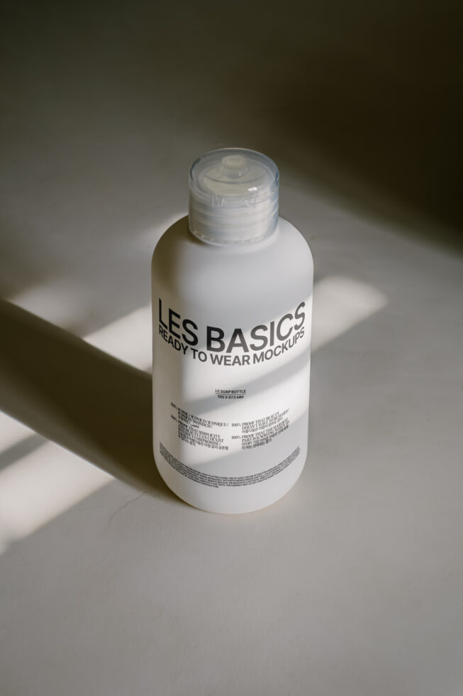 Le Soap Bottle LB25W2001 Mockup