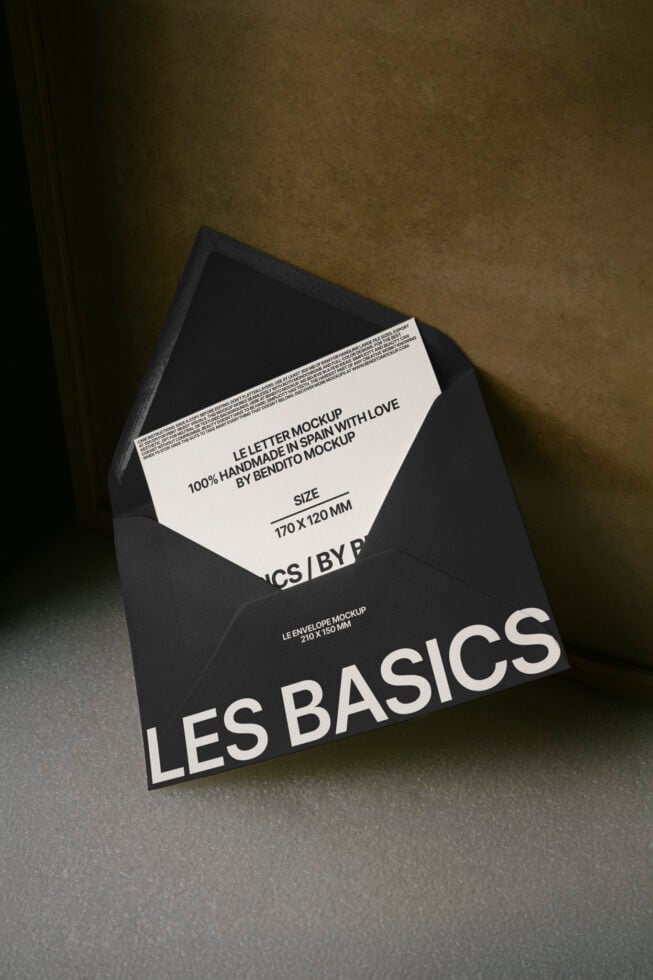 Le Envelope LB25W0202 Mockup preview 4