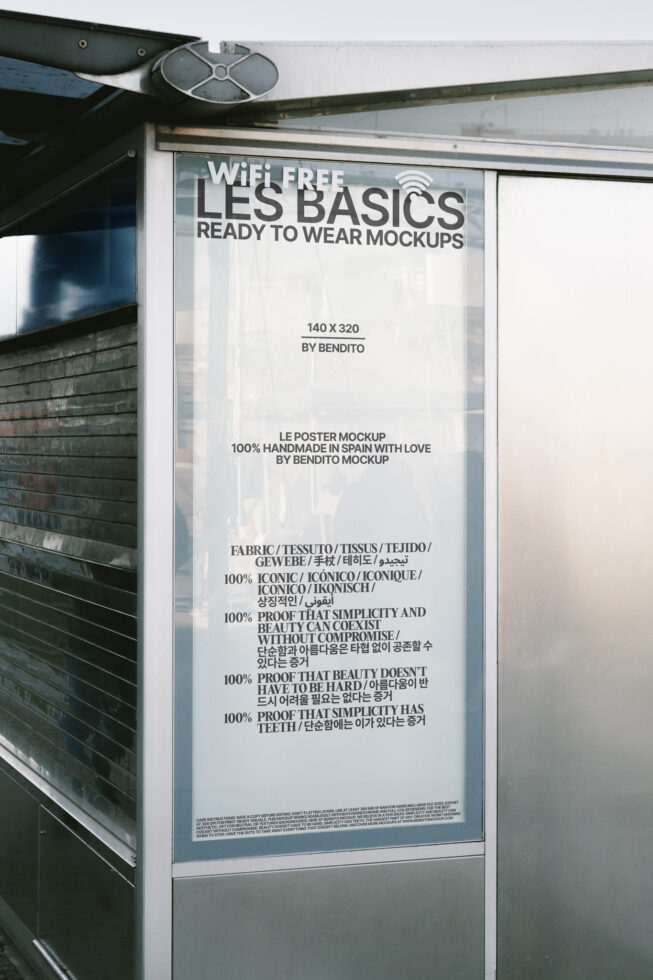 Le Poster LB25W20 Mockup