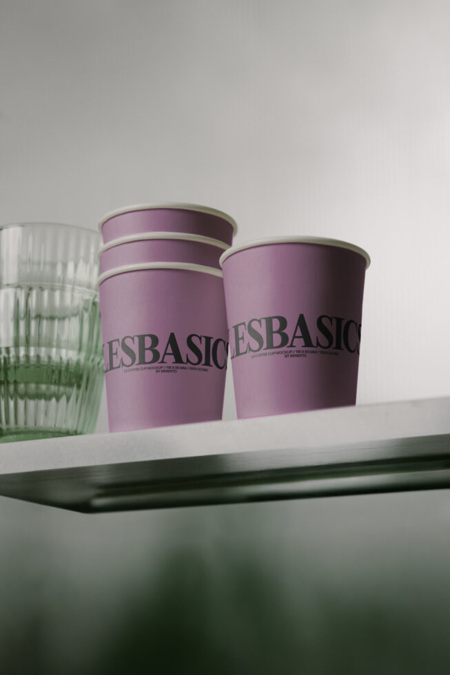Le Coffee Cup LB26W04 Mockup preview 4