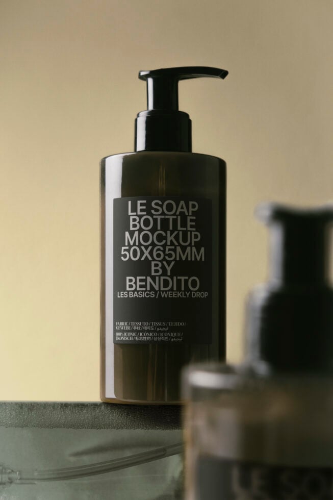 Le Soap Bottle LB25W31 Mockup preview 4