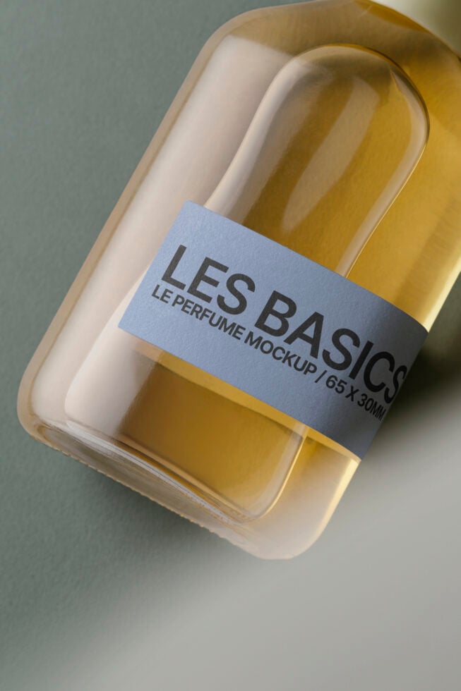 Le Perfume Bottle LB25W30 Mockup preview 4