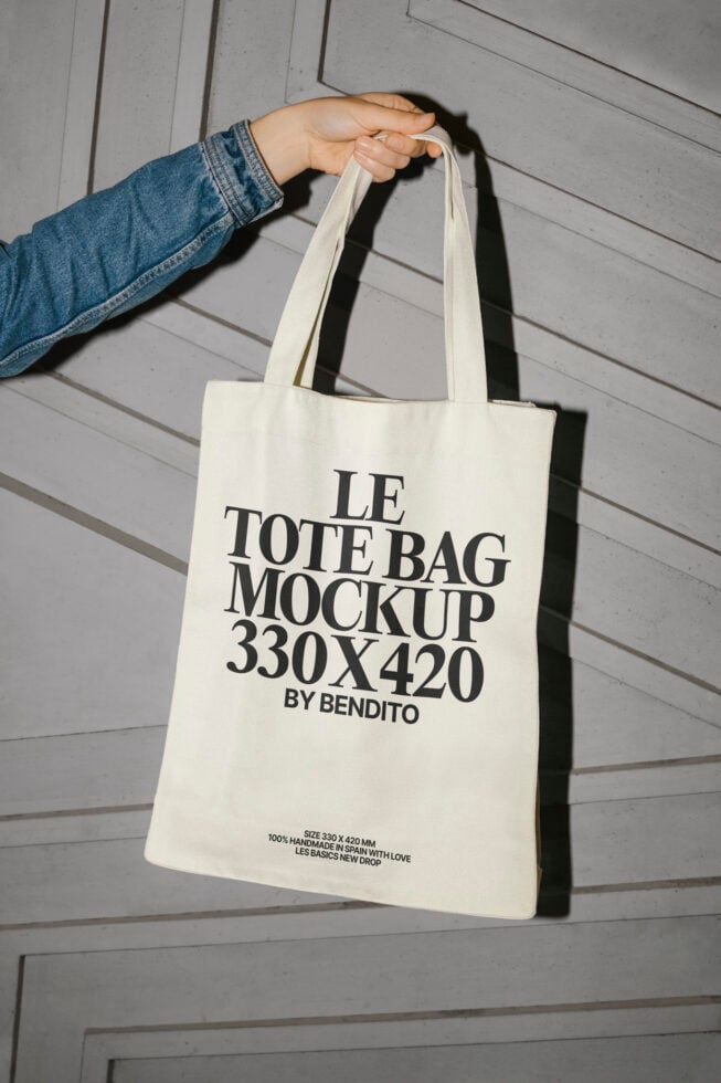 Le Tote Bag LB25W12 Mockup