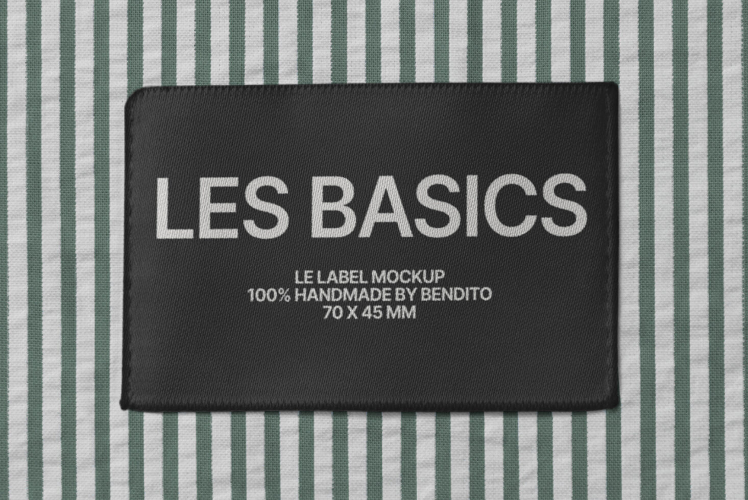 Le Label LB25W3301 Mockup preview 2