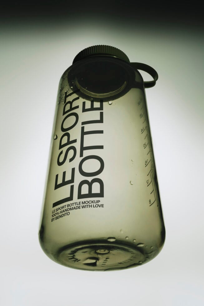 Le Sport Bottle LB26W32 Mockup