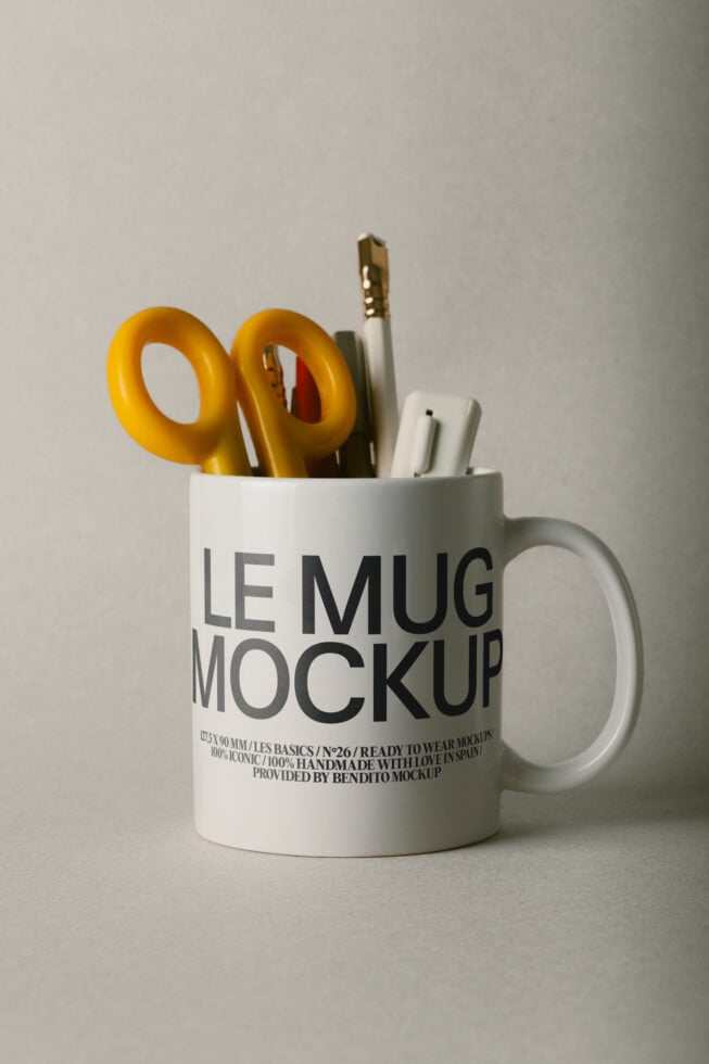 Le Mug LB26W26 Mockup