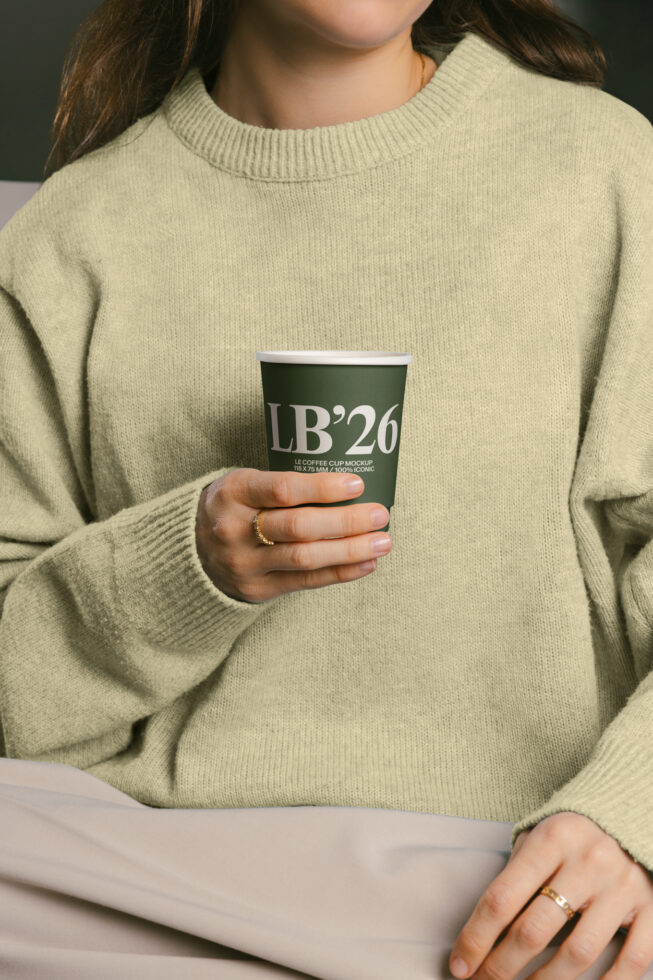 Le Coffee Cup LB26W19 Mockup preview 4