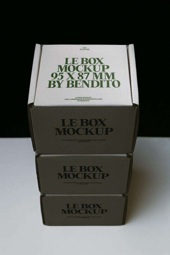 Le Box LB26W23 Mockup