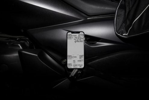 iPhone K05 Mockup