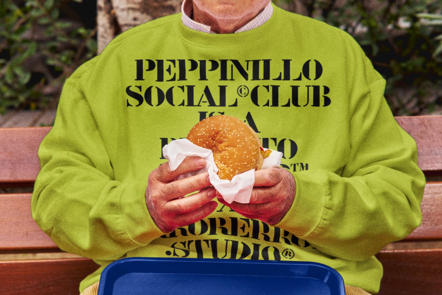 Sweatshirt PSCv101 Mockup preview 2