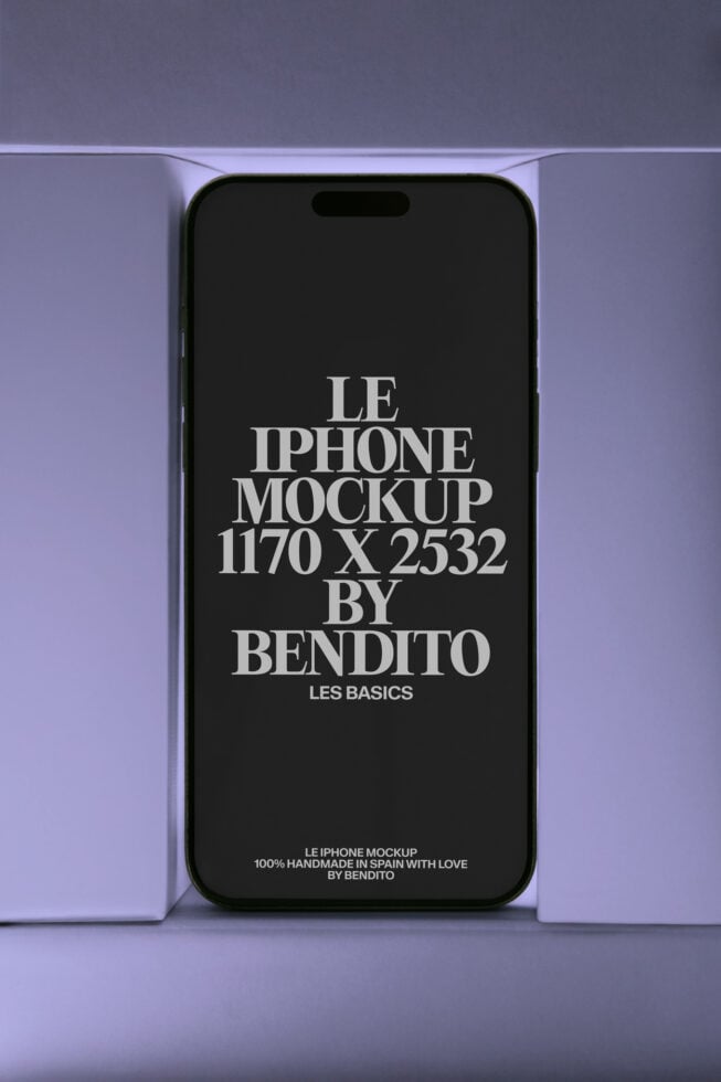 Le iPhone LB26W15 Mockup preview 4
