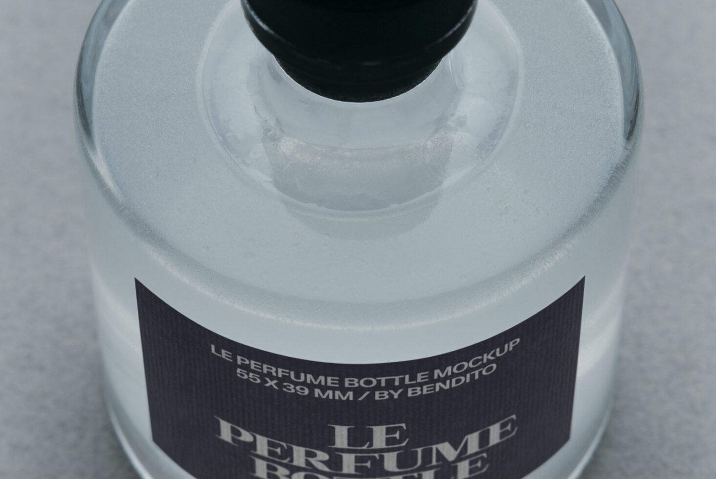 Le Perfume Bottle LB26W34 Mockup preview 2