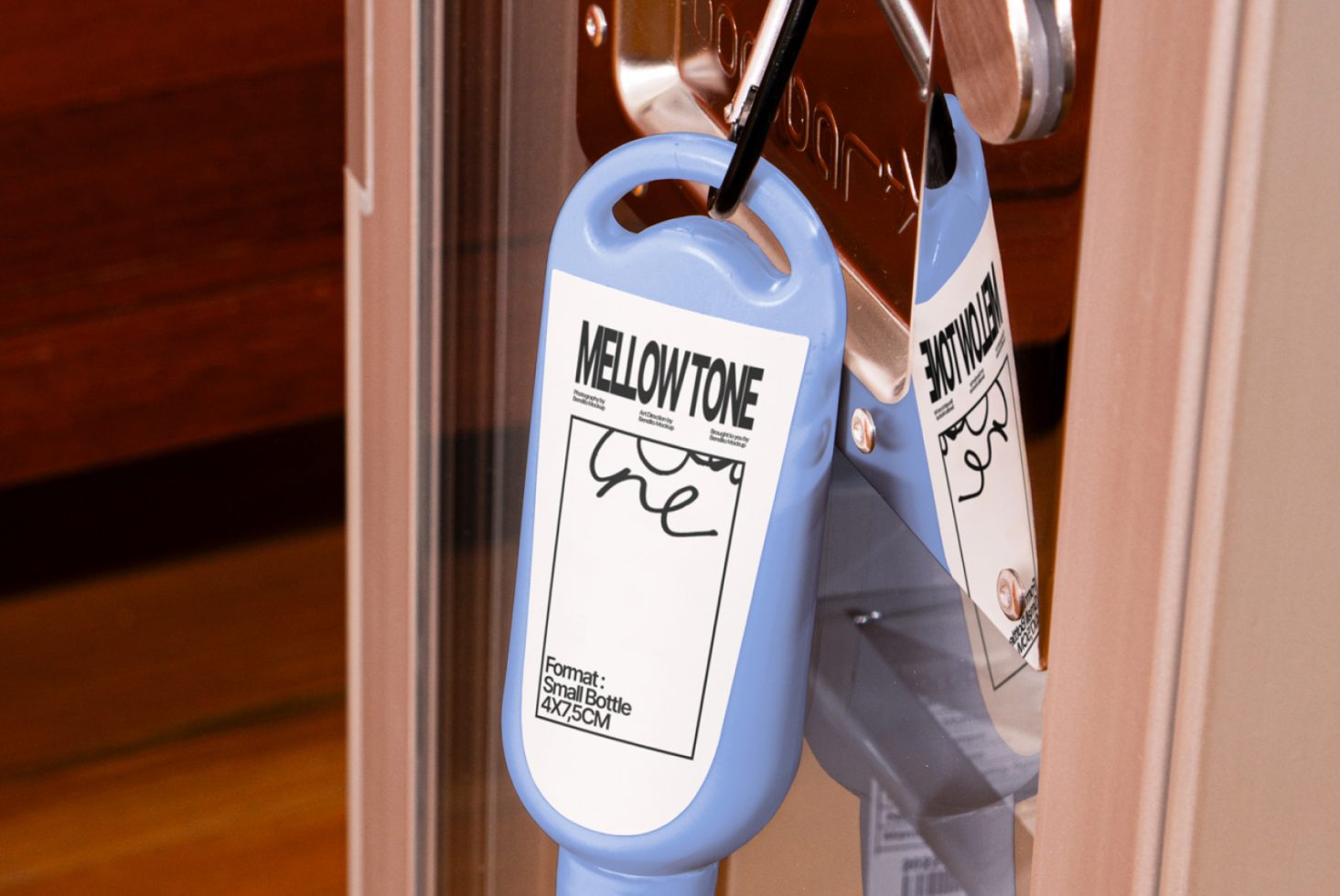 Packaging MT05 Mockup preview 2