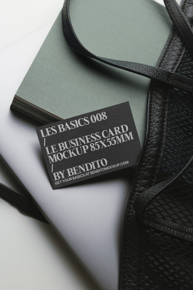 Le Business Card LB25W35 Mockup preview 4
