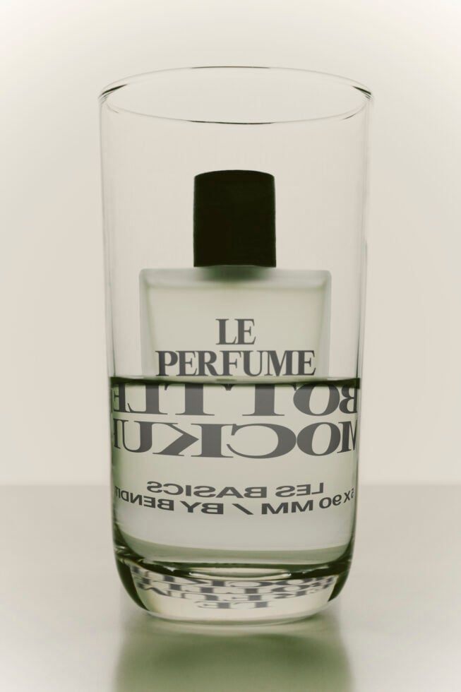 Le Perfume Bottle LB26W35 Mockup
