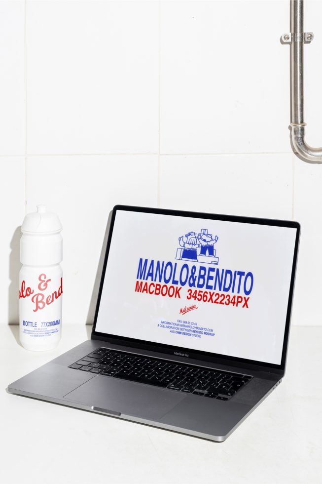 MacBook Pro M&B Mockup preview 3