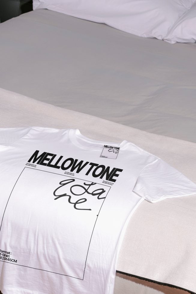 T-Shirt MT02 Mockup