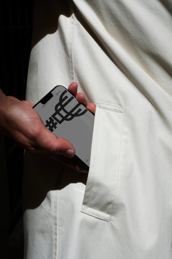 iPhone #CCC05 Mockup