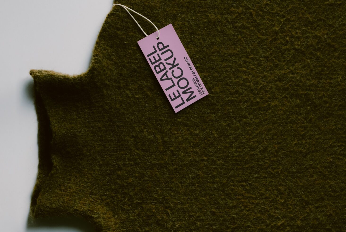 Le Label LB26W2001 Mockup preview 2