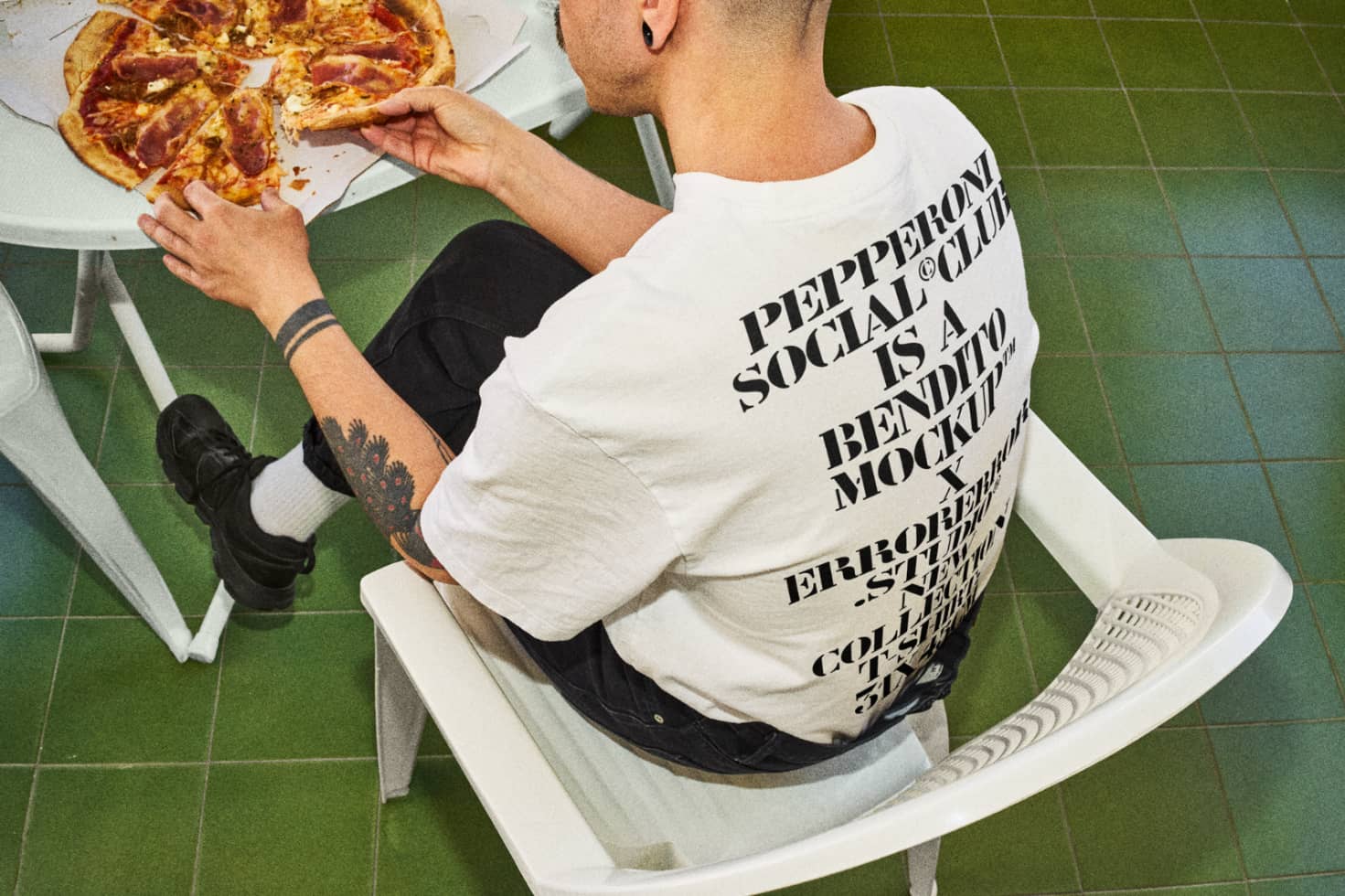 T-Shirt PSCv203 Mockup preview 3