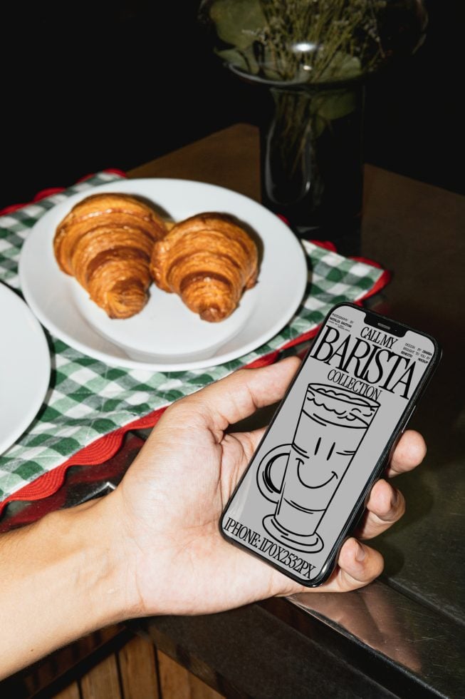 iPhone CMB03 Mockup