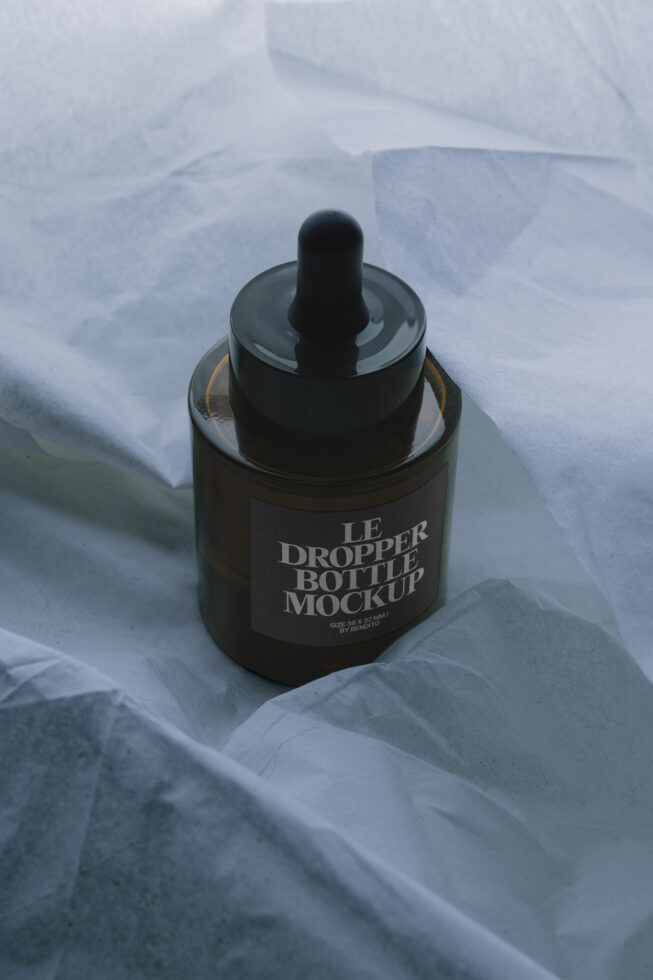Le Dropper Bottle LB25W35 Mockup preview 4