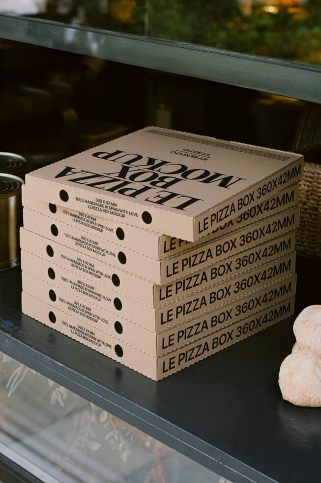 Le Pizza Box LB25W20 Mockup