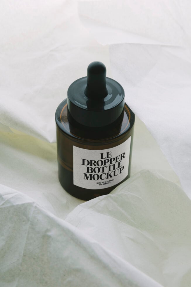 Le Dropper Bottle LB25W35 Mockup