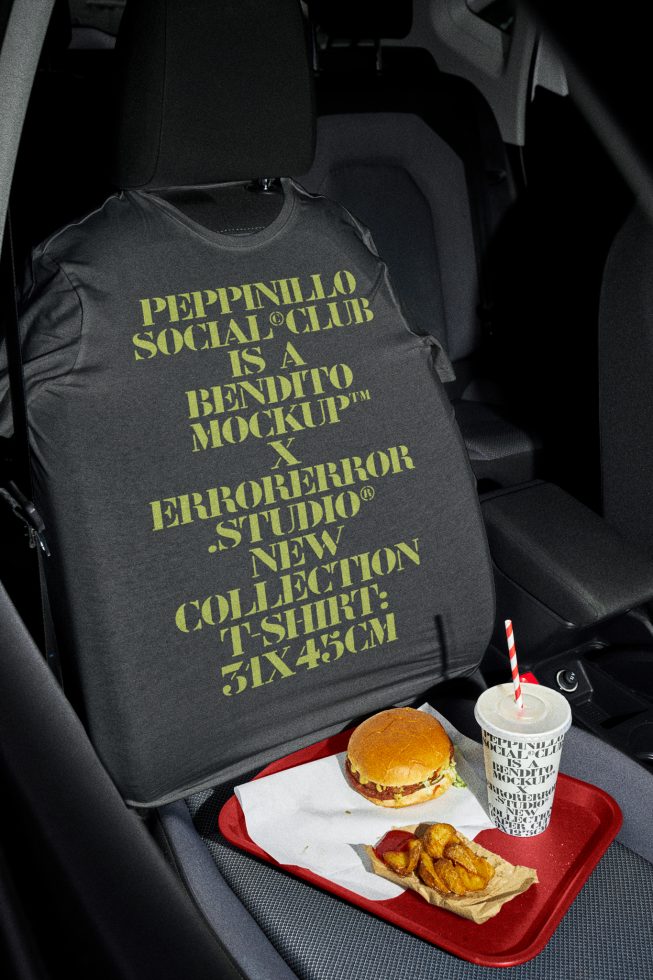 T-Shirt PSCv1 Mockup preview 4