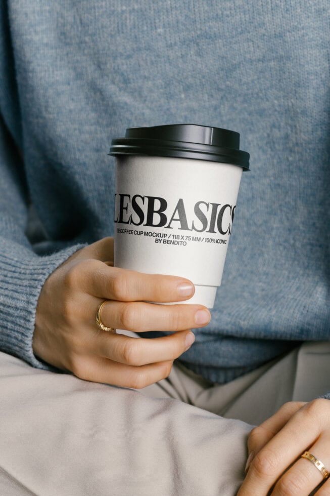 Le Coffee_Cup LB26W16 Mockup