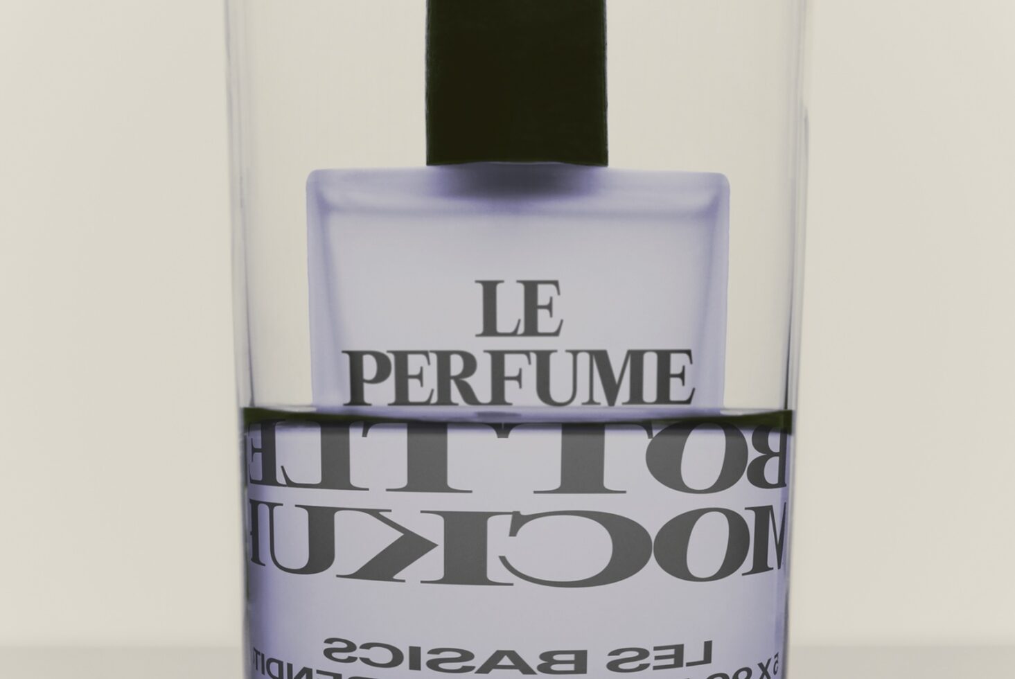 Le Perfume Bottle LB26W35 Mockup preview 2