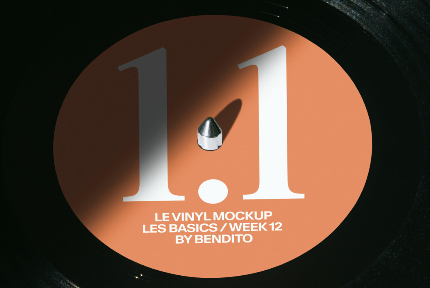 Le Vinyl LB26W12 Mockup preview 2