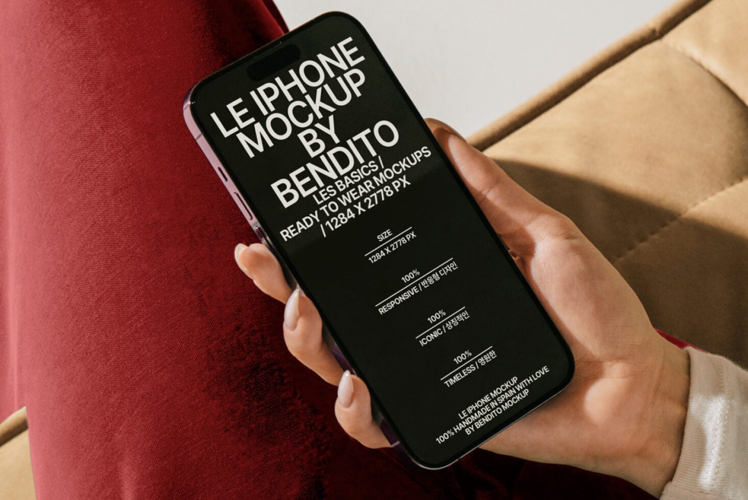 Le iPhone LB25W0502 Mockup preview 2