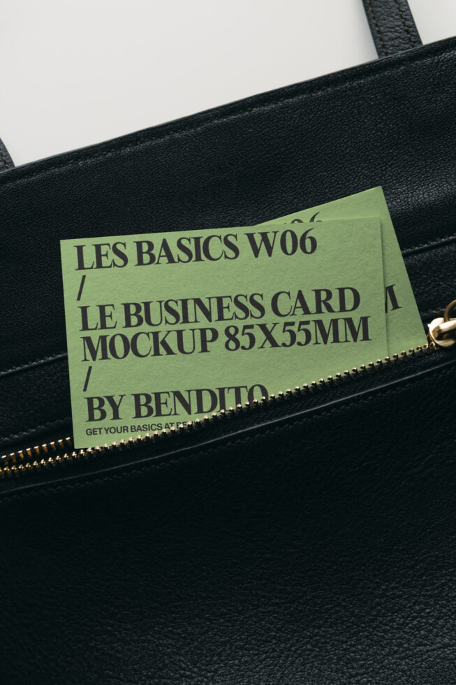 Le Business Card LB26W06 Mockup preview 4