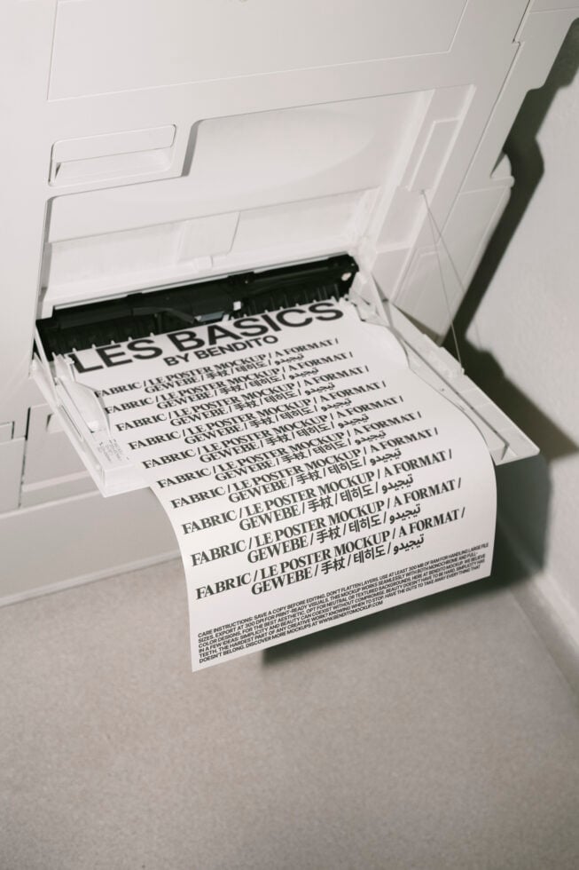 Le Poster LB25W1101 Mockup
