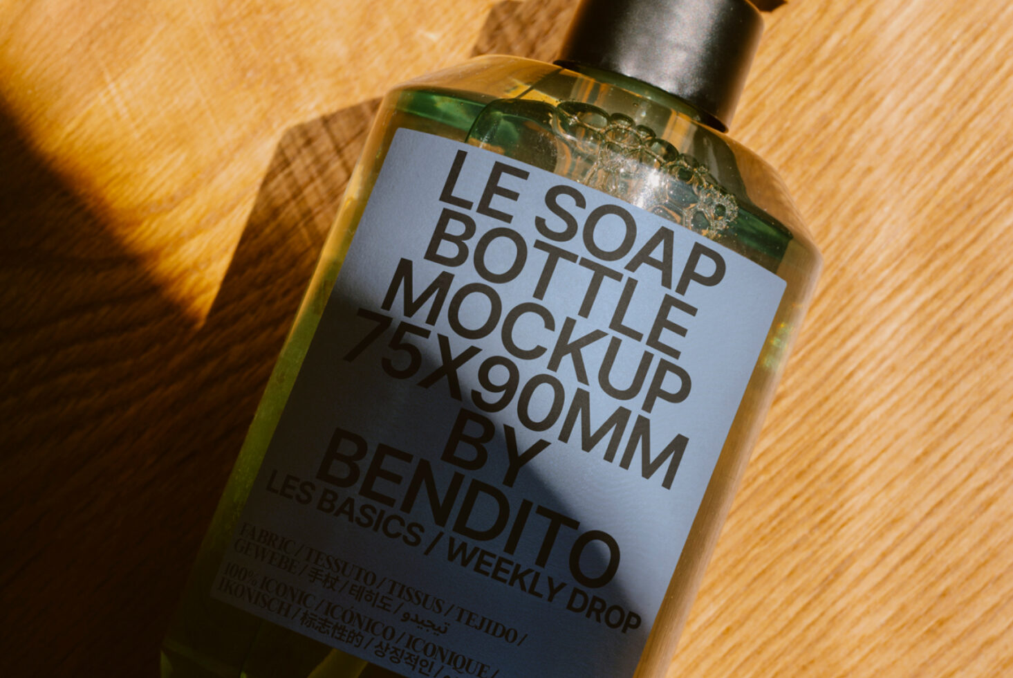 Le Soap Bottle LB25W22 Mockup preview 2