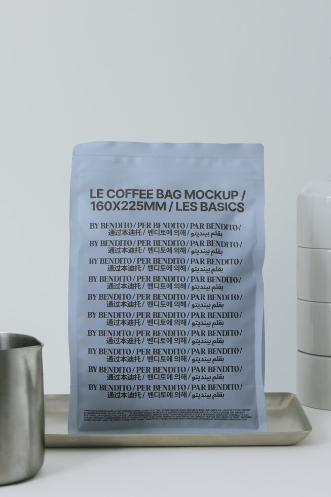 Le Coffee Bag LB25W27 Mockup preview 4