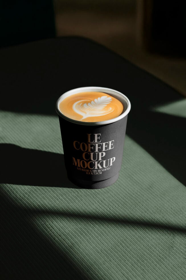 Le Coffee Cup LB25W10 Mockup preview 4