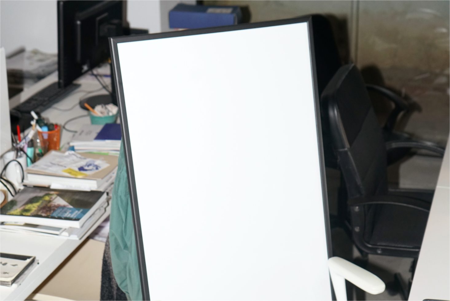 Poster TO08 Mockup preview 2