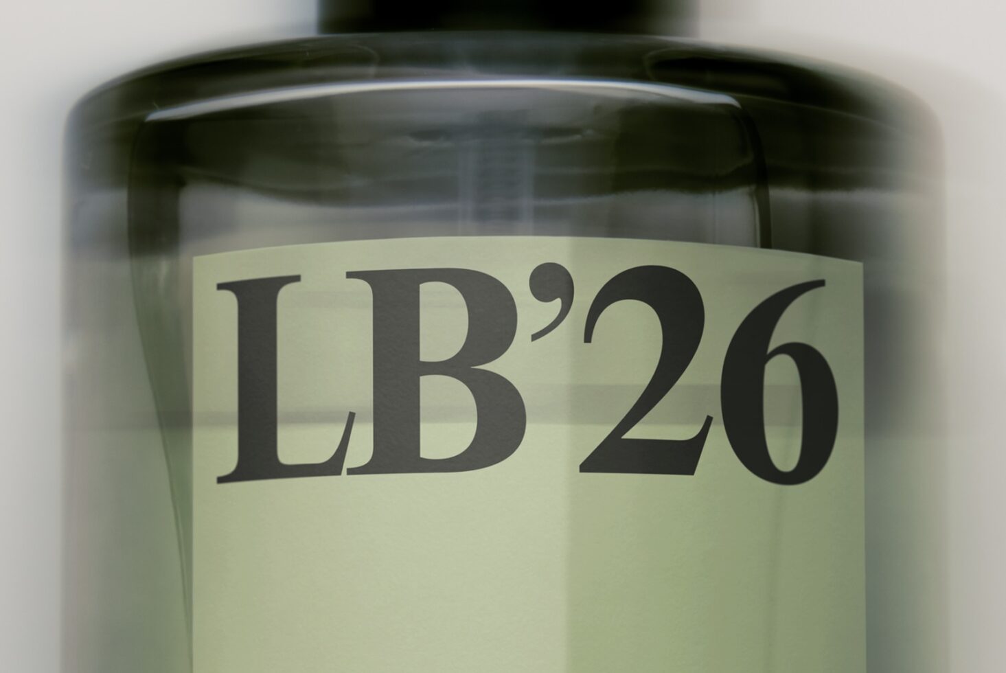 Le Perfume Bottle LB26W32 Mockup preview 2