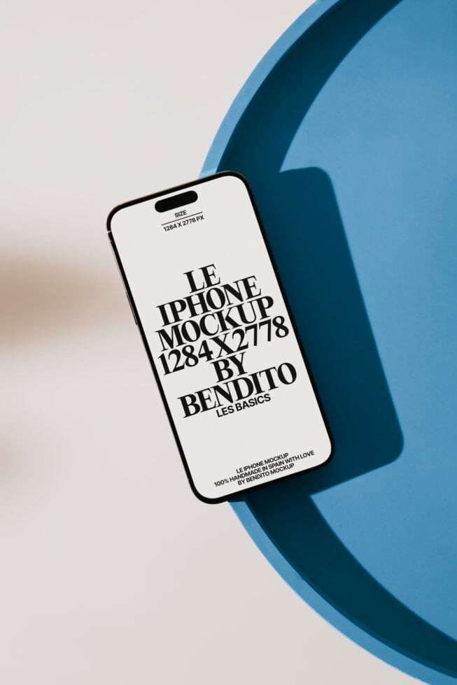 Le iPhone LB25W08 Mockup preview 4