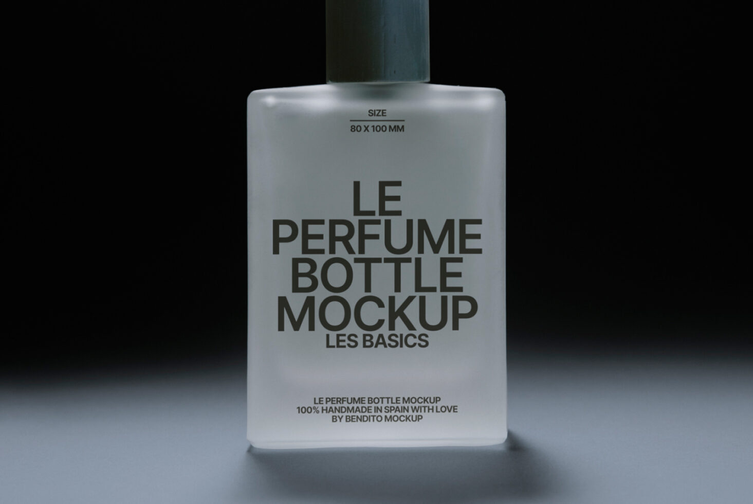 Le Perfume Bottle LB25W23 Mockup preview 2