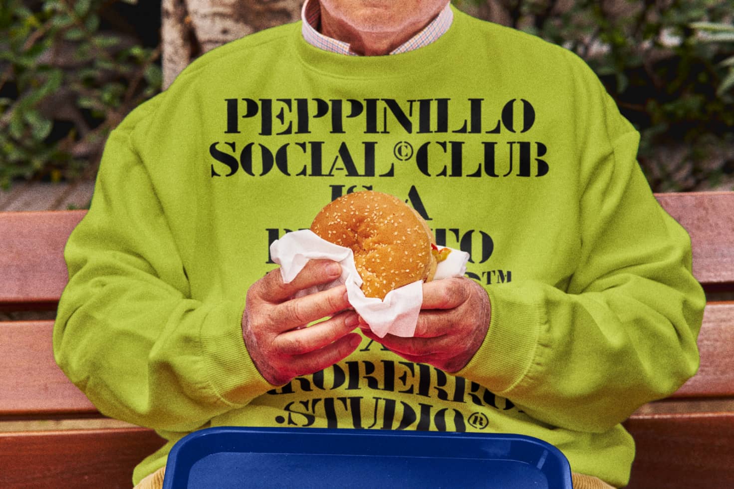 Sweatshirt PSCv101 Mockup preview 4