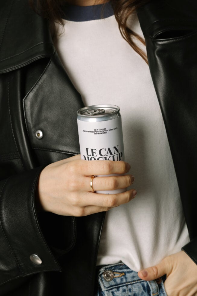 Le Can LB26W19 Mockup