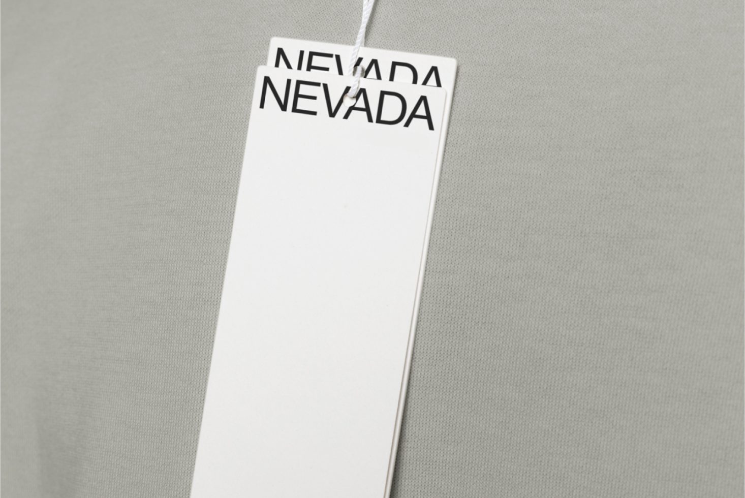 Label N02 Mockup preview 2