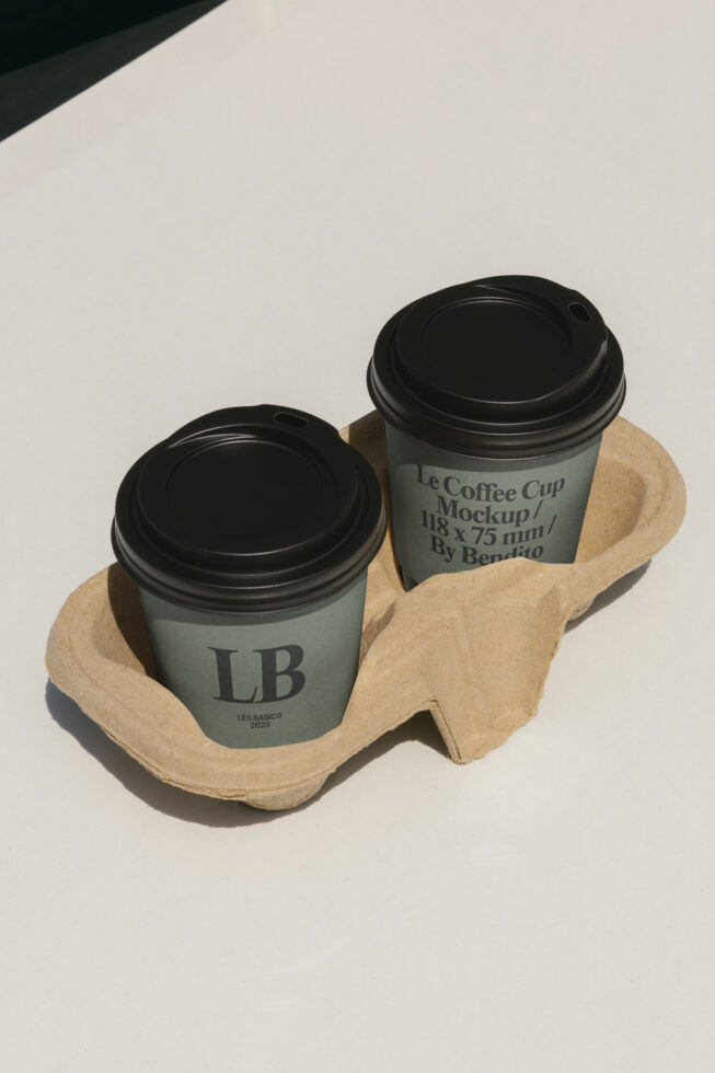 Le Coffee Cup LB25W29 Mockup preview 4