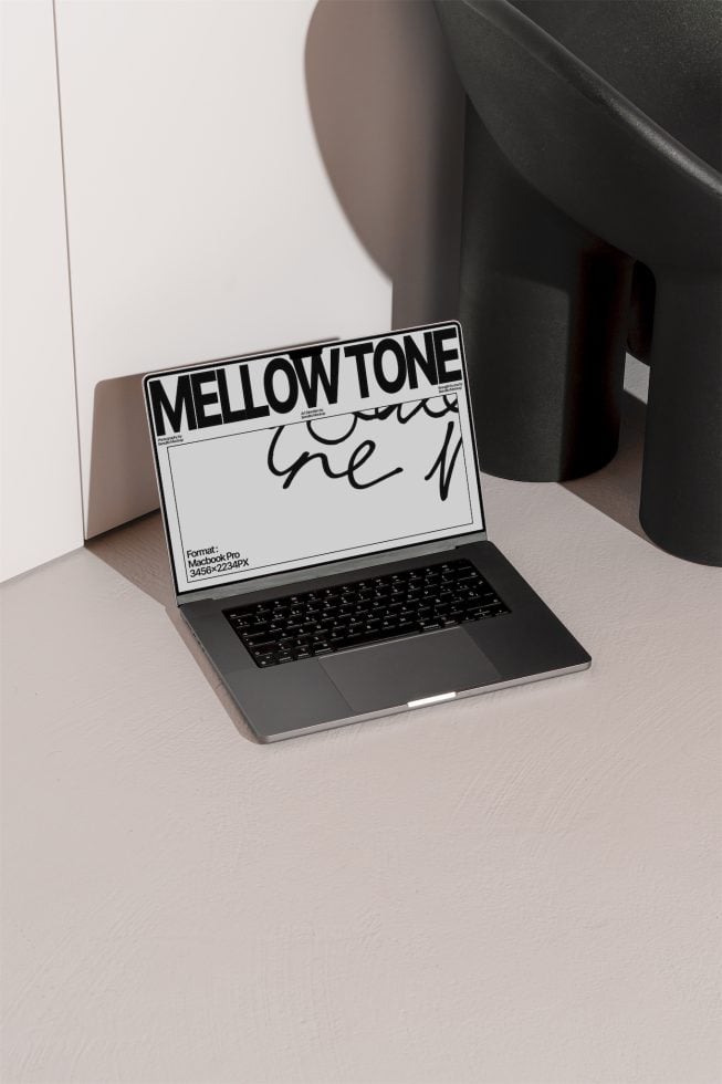 Macbook Pro MT04 Mockup