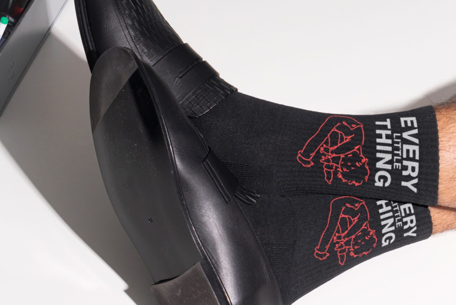 Sock ELT01 Mockup preview 2