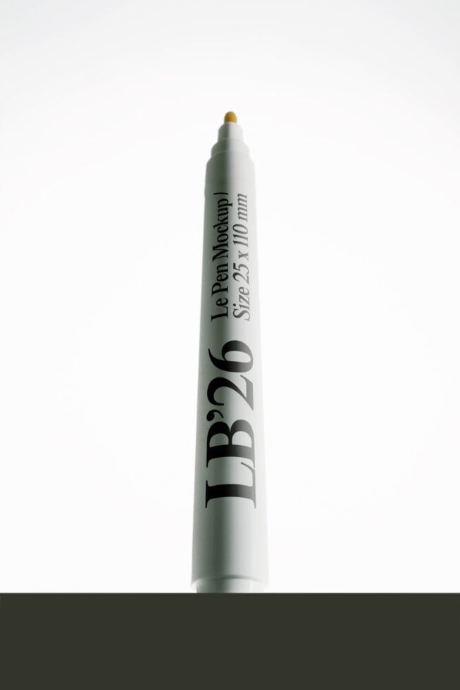 Le Pen LB26W29 Mockup